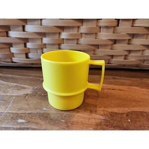 Vintage Tupperware Toys #1400 Mini Mug Cup 1.75" Tall Yellow Replacement For Set